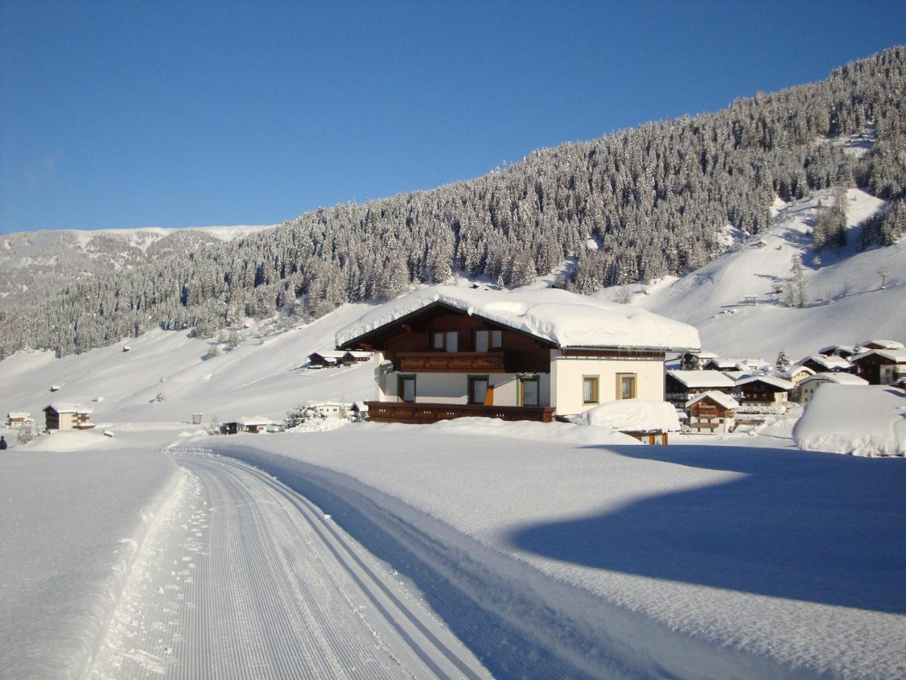 Haus Annemarie Apartments Kartitsch - Hochpustertal Extérieur photo